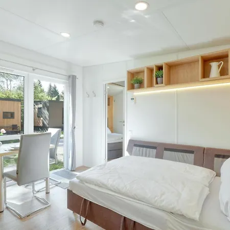 Holiday home Tiny Haus 19 Am Brombachsee *